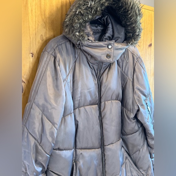 St. John's Bay Classic silver coat with detachable hood winter coat. - Picture 2 of 7